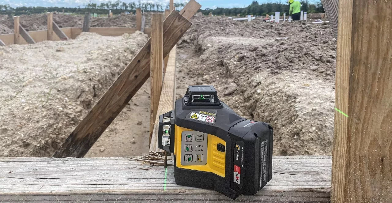 Stabila 03420 LAX600G 3 Plane/360° Green Beam Laser 7-Piece Kit - Image 3