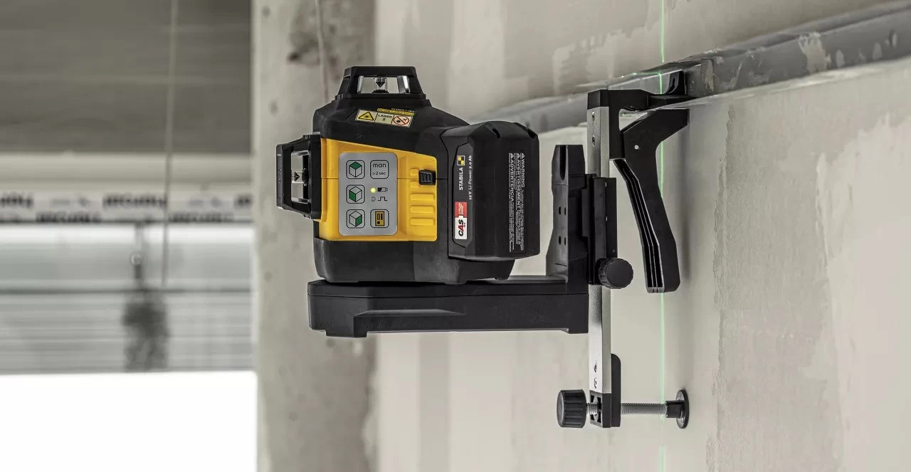 Stabila 03420 LAX600G 3 Plane/360° Green Beam Laser 7-Piece Kit - Image 5